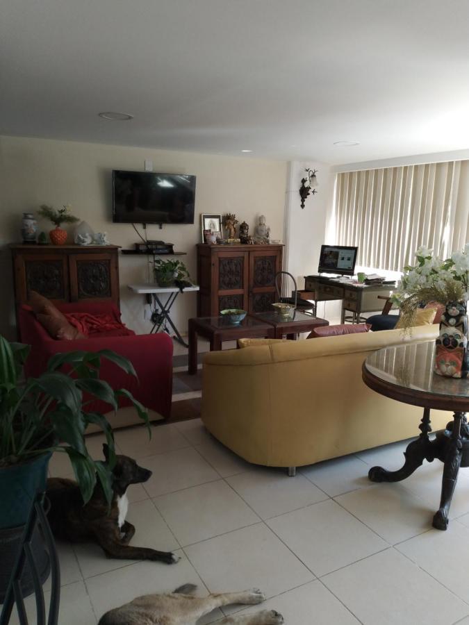 Charming Sunny Bedroom Overlooking Beautiful Amsterdam Avenue In Best Condesa Area Μεξικό Εξωτερικό φωτογραφία