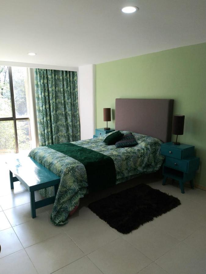 Charming Sunny Bedroom Overlooking Beautiful Amsterdam Avenue In Best Condesa Area Μεξικό Εξωτερικό φωτογραφία