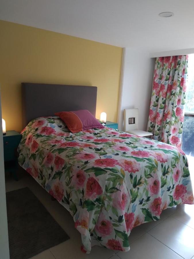 Charming Sunny Bedroom Overlooking Beautiful Amsterdam Avenue In Best Condesa Area Μεξικό Εξωτερικό φωτογραφία
