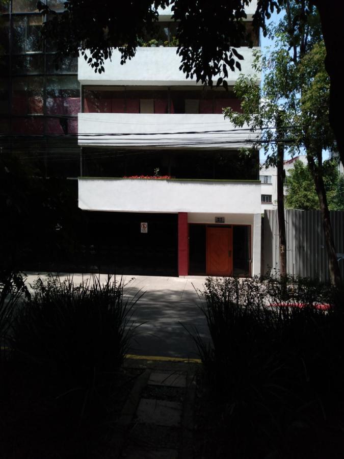 Charming Sunny Bedroom Overlooking Beautiful Amsterdam Avenue In Best Condesa Area Μεξικό Εξωτερικό φωτογραφία